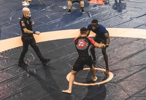 Combate en tatami
